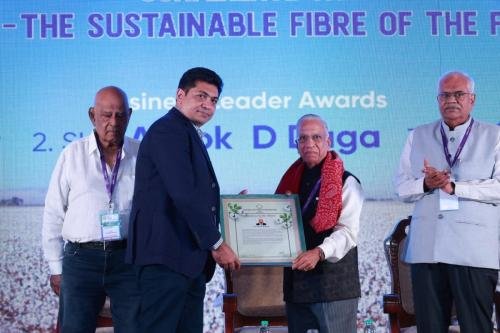 Chairman-SIMA-Presented-Citation-to-Shri-.Gopal-Bhuradia
