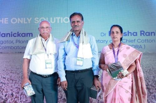 Dr.Ramasamy-Dr.Manickam-Dr.-Asha-Rani-of-SIMA-CDRA